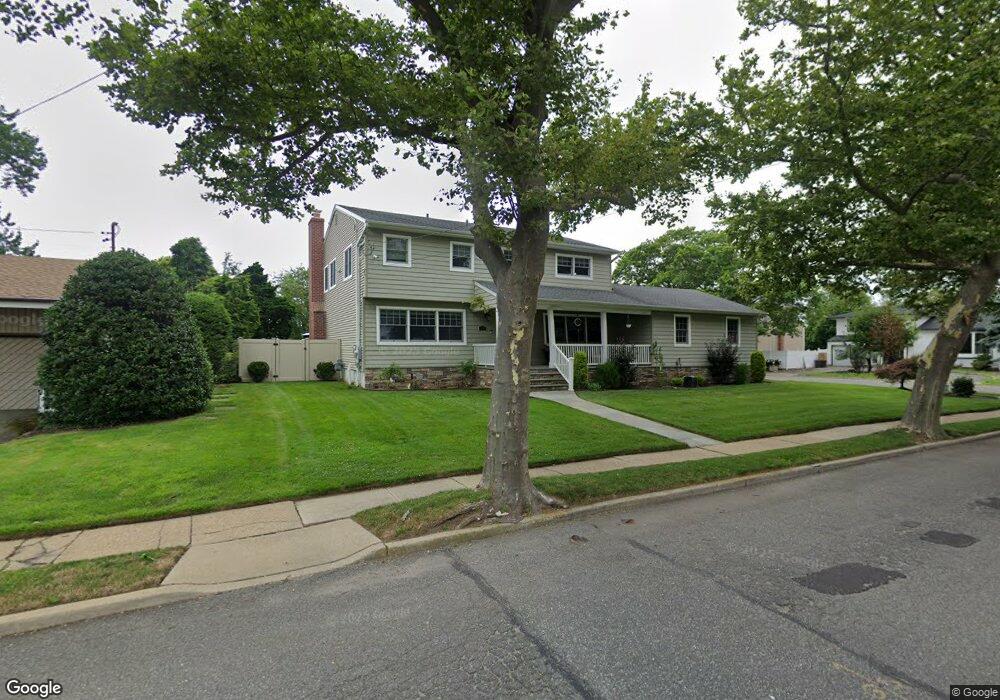 2840 Rosebud Ave, Merrick, NY 11566 - photo 1