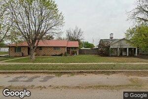 512 S Magnolia Ave, Erick, OK 73645