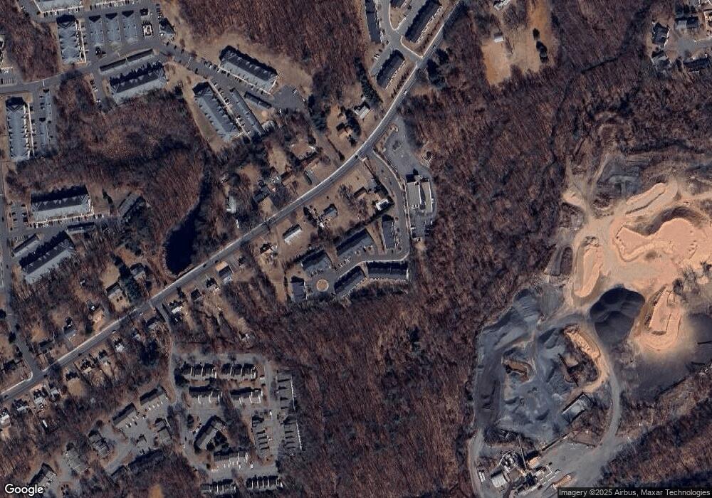 67 Gianna Dr unit 9, Manchester, CT 06042 - photo 1