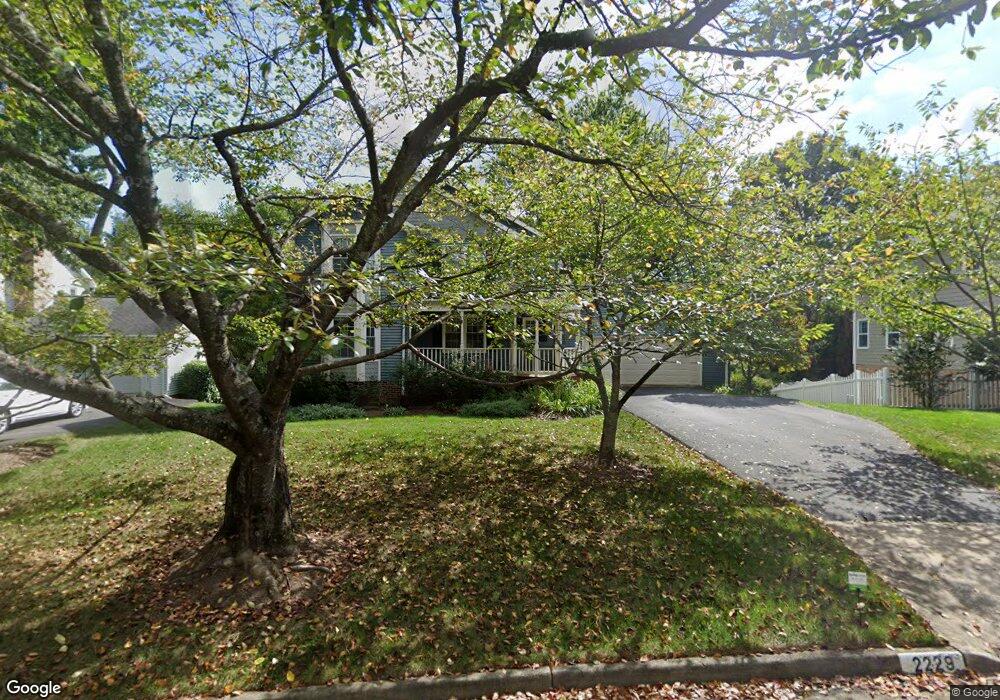 2229 Casemont Dr, Falls Church, VA 22046 - photo 1