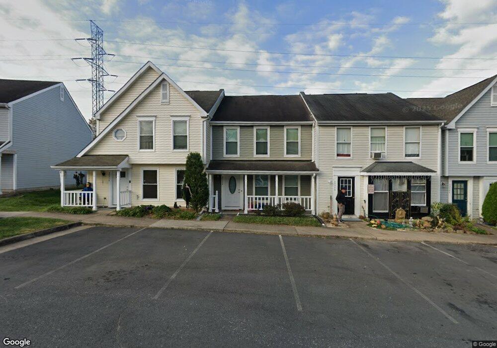 22370 Stablehouse Dr, Sterling, VA 20164 - photo 1