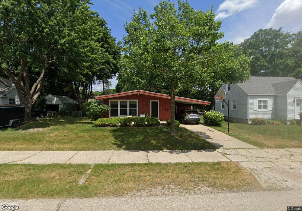745 Hubbard St NE, Grand Rapids, MI 49525 - photo 1