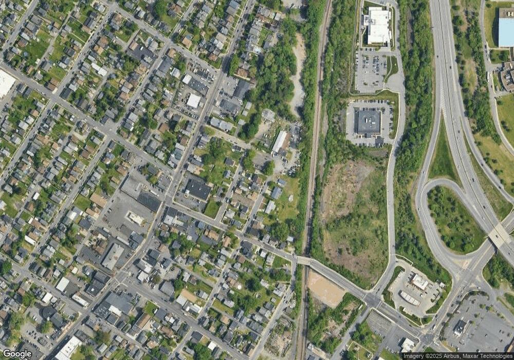 527 Saint Francis Cabrini Ave, Scranton, PA 18504 - photo 1