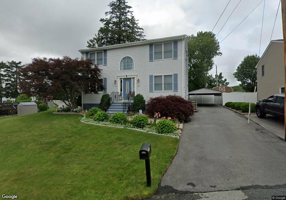 52 Sara Lynn Ct, Fall River, MA 02720 - photo 1