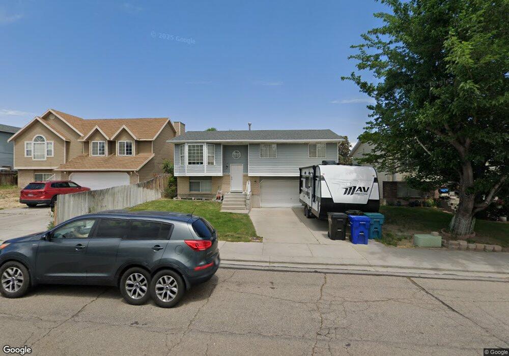 5258 Wake Robin Dr, West Jordan, UT 84081 - photo 1