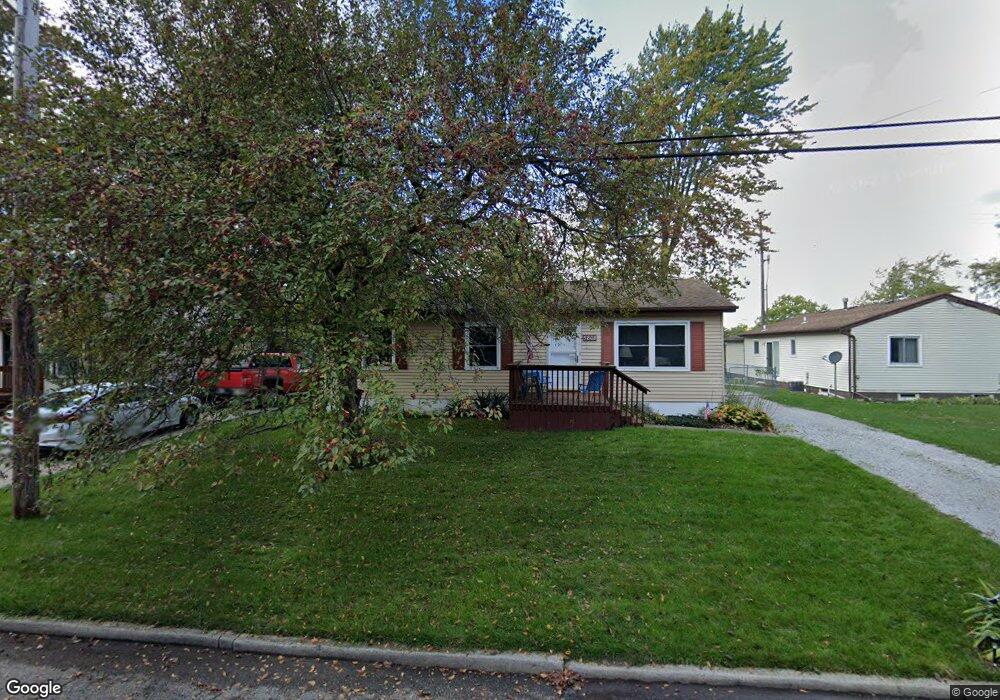 5808 Picardy St, Lansing, MI 48911 - photo 1