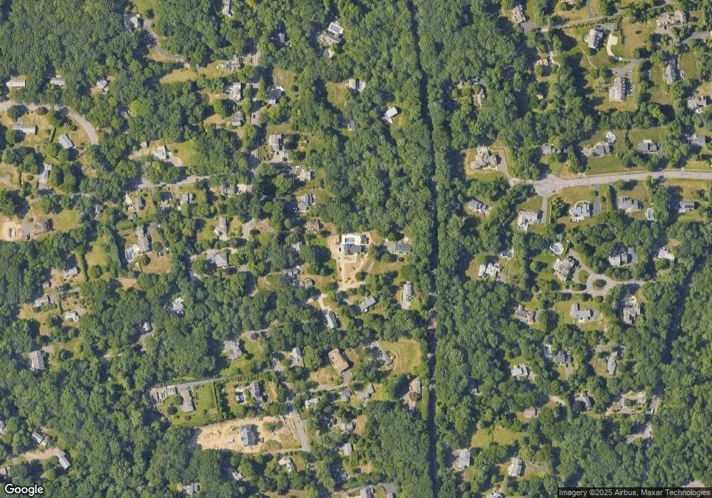 159 Weed St, New Canaan, CT 06840 - photo 1