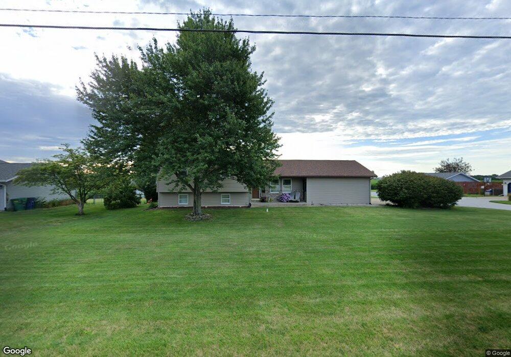 1145 S 300 E, La Porte, IN 46350 - photo 1