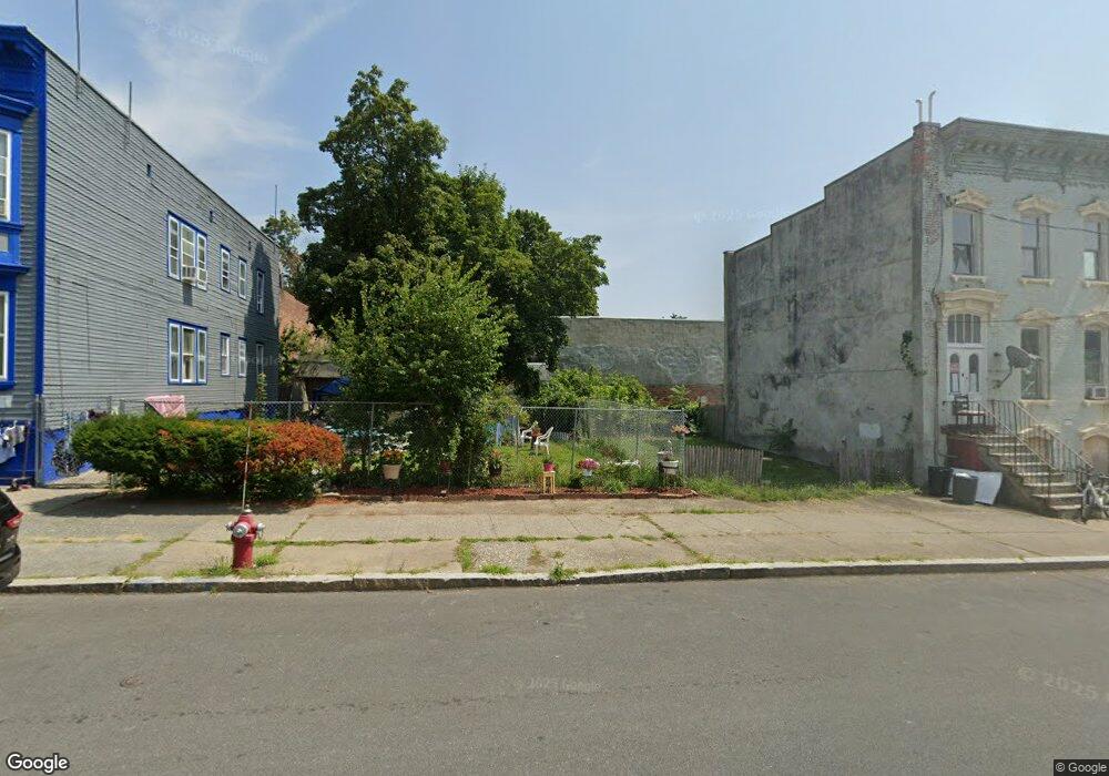 42 Elizabeth St, Albany, NY 12202 - photo 1