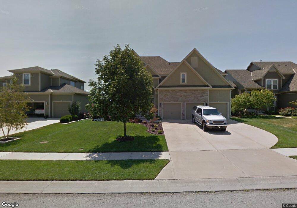 22113 W 59th St, Shawnee, KS 66226 - photo 1