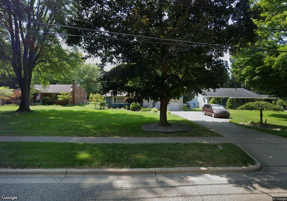 523 N Marshall Ave, Marshall, MI 49068 - photo 1
