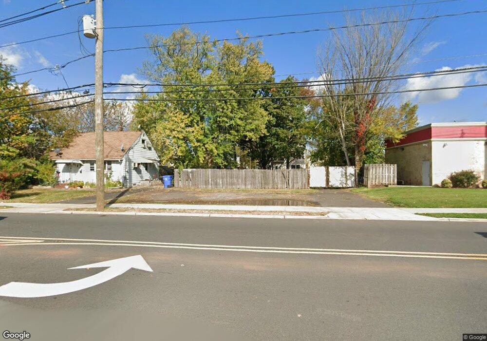 1554 Oak Tree Rd, Iselin, NJ 08830 - photo 1