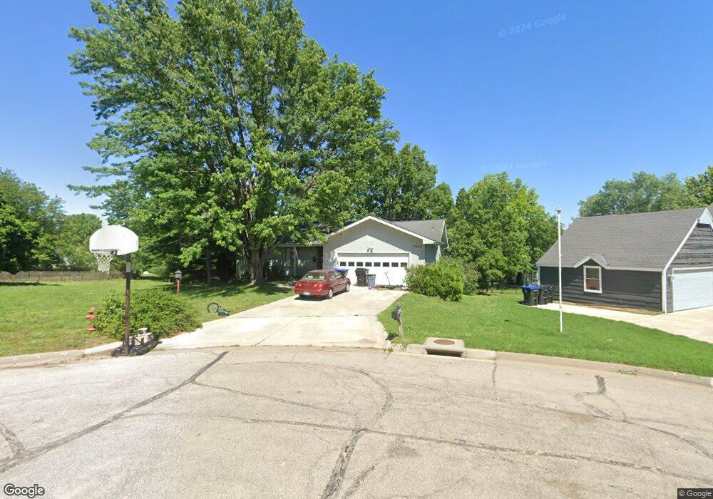 7020 SW Queens Ct, Topeka, KS 66614 - photo 1