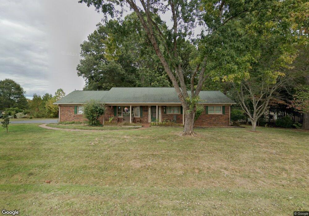 105 Hollowbrook Ct, Statesville, NC 28625 - photo 1