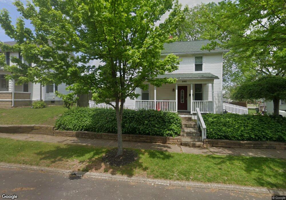 756 Pine St, Coshocton, OH 43812 - photo 1