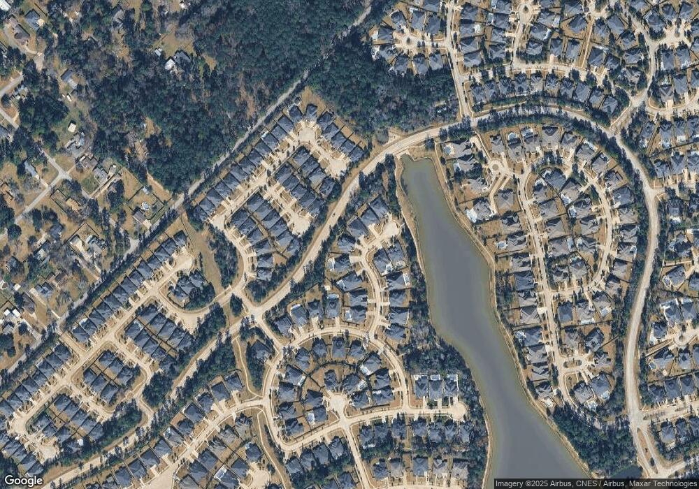 34123 Willow Bluff Ln, Pinehurst, TX 77362 - photo 1