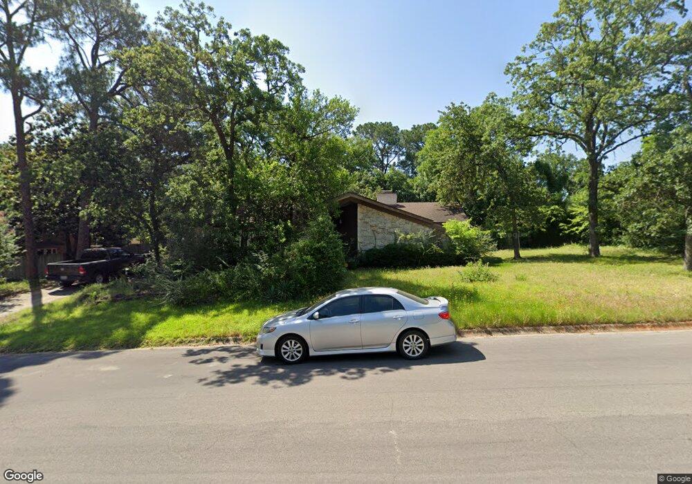 1811 Woodbrook St, Denton, TX 76205 - photo 1