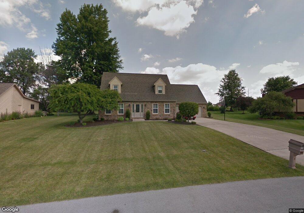 124 Caribou Cir, Lima, OH 45806 - photo 1