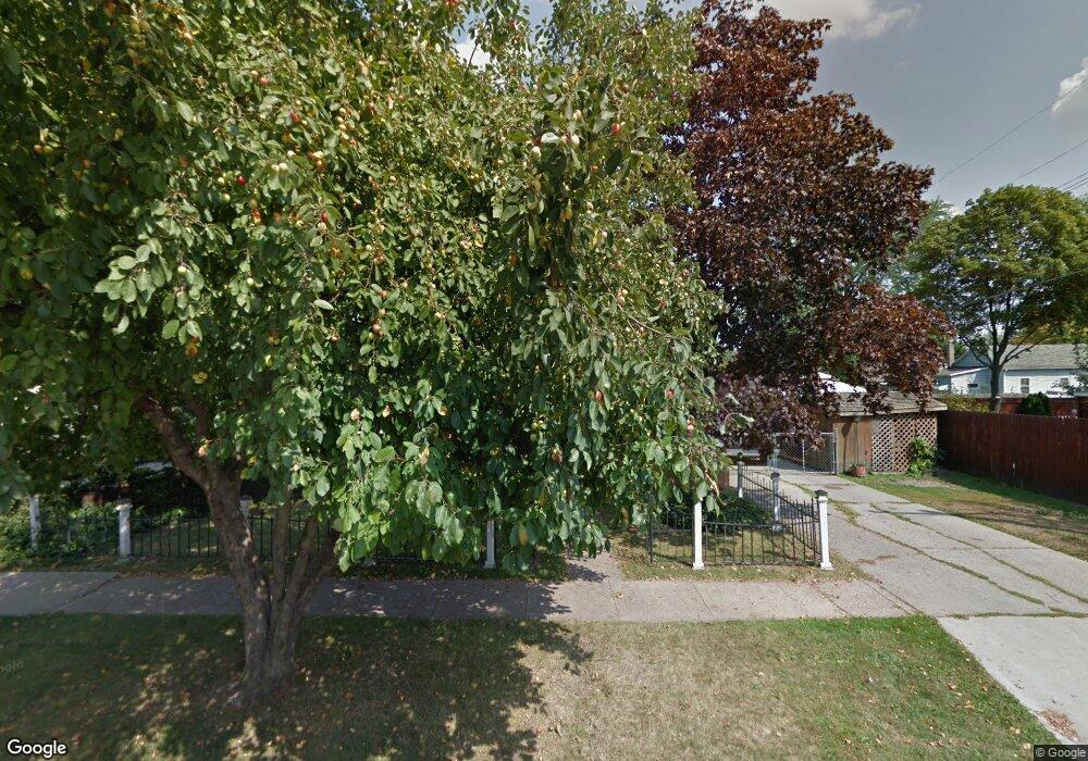 734 18th St, Port Huron, MI 48060 - photo 1