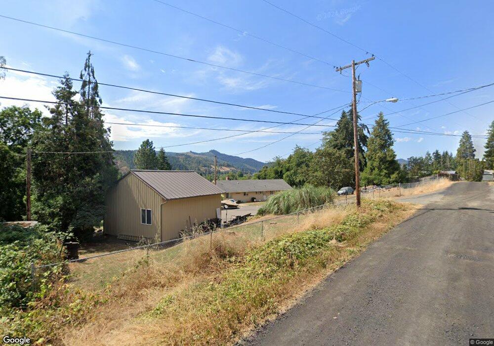 1540 E Sixth Ave, Sutherlin, OR 97479 - photo 1