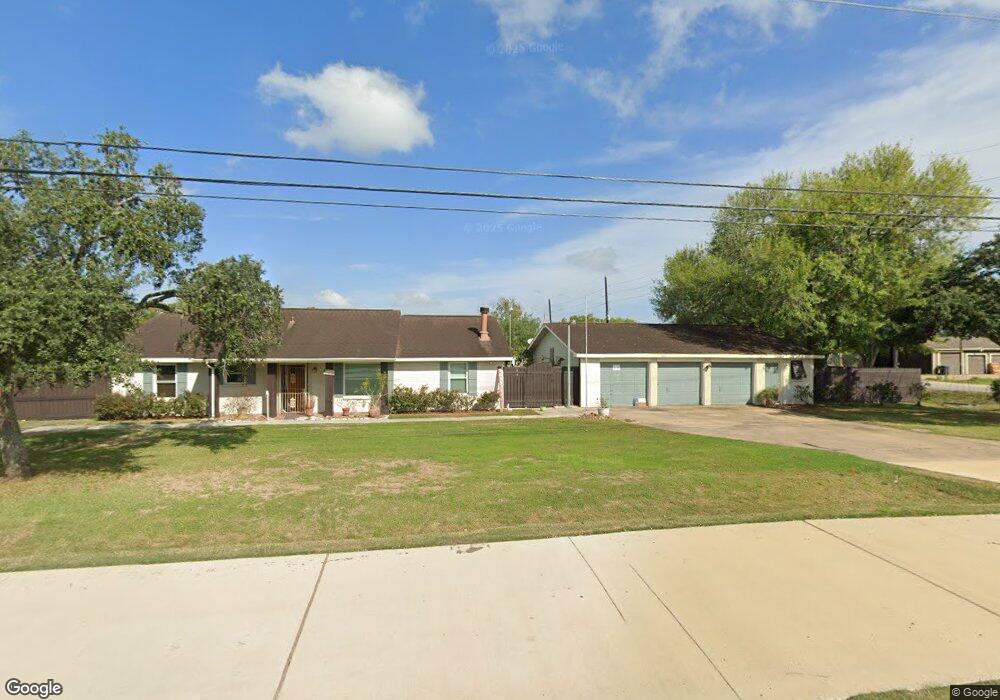 7633 Bailey Rd, Pearland, TX 77584 - photo 1