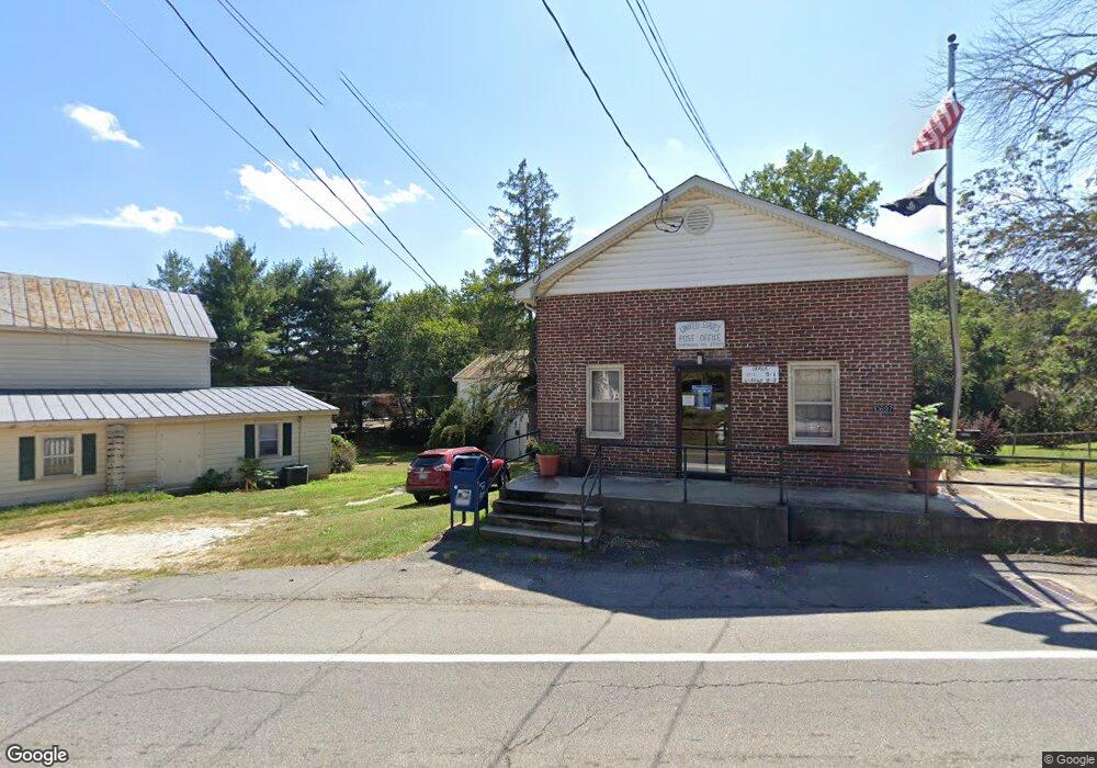 10689 James River Rd, Shipman, VA 22971 - photo 1