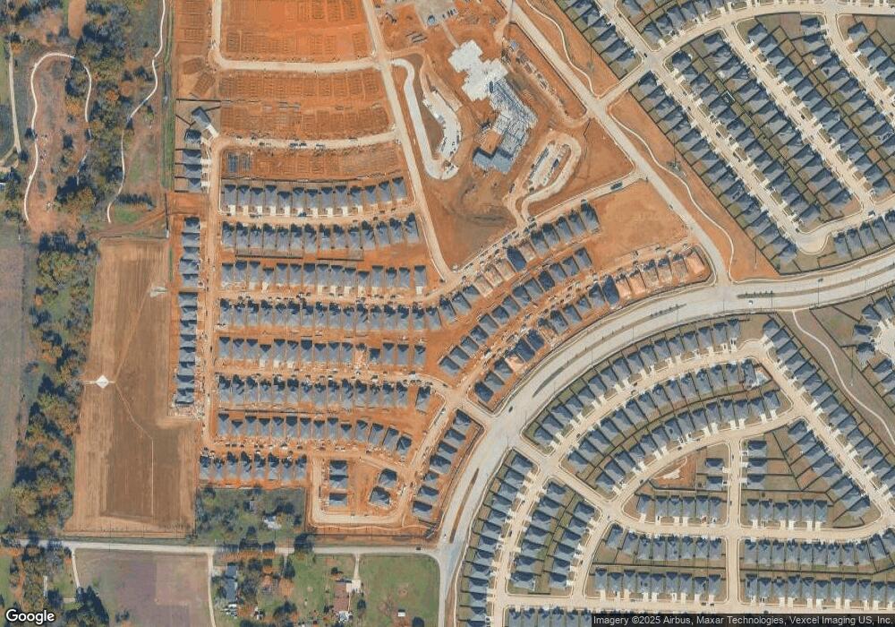 9900 Tinsley St, Aubrey, TX 76227 - photo 1