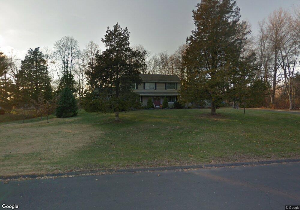 155 Surrey Ln, Stratford, CT 06614 - photo 1