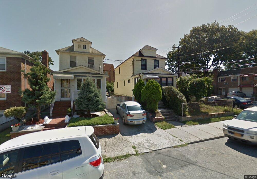 5817 134th St, Flushing, NY 11355 - photo 1