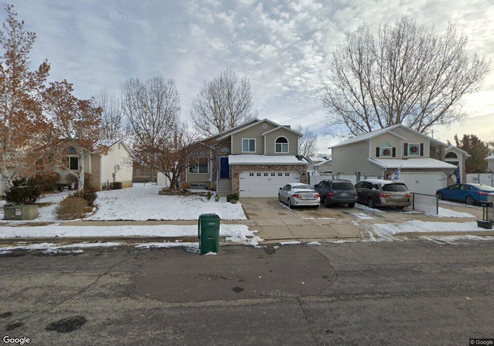 5256 S 3400 W, Roy, UT 84067 - photo 1