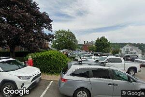 5 Mcclintock St, Boothbay Harbor, ME 04538