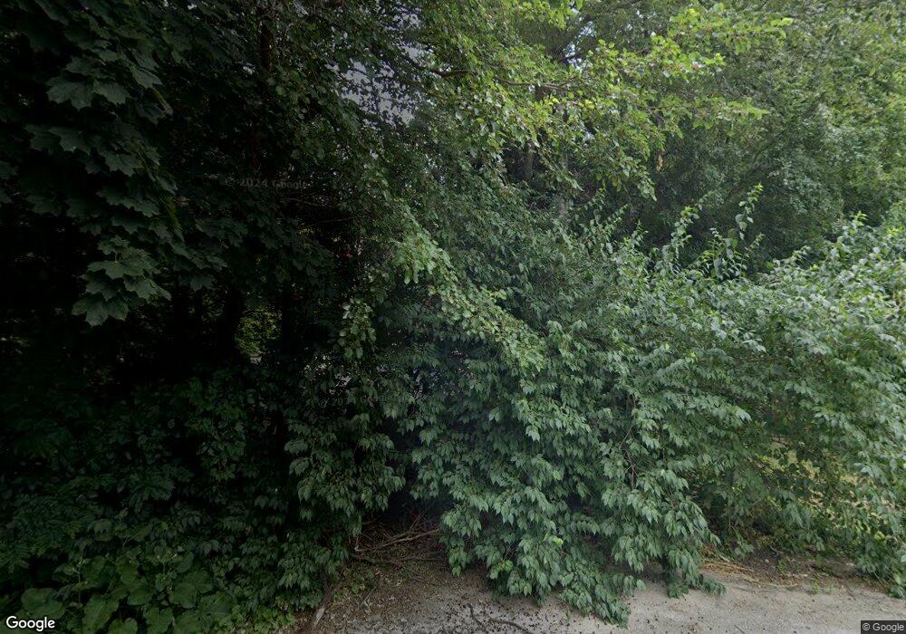 415 E Gartner Rd, Naperville, IL 60540 - photo 1