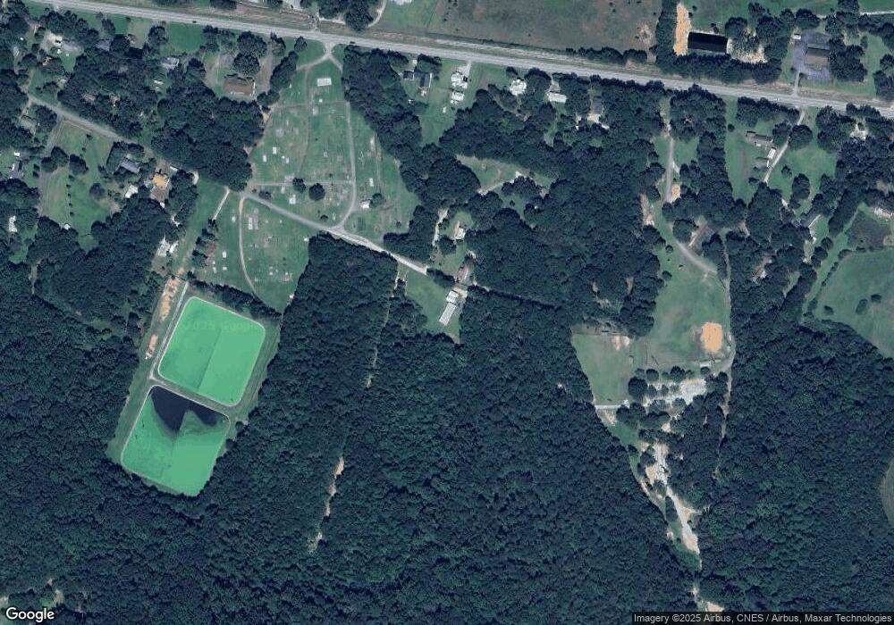 299 Bowers St, Bowman, GA 30624 - photo 1