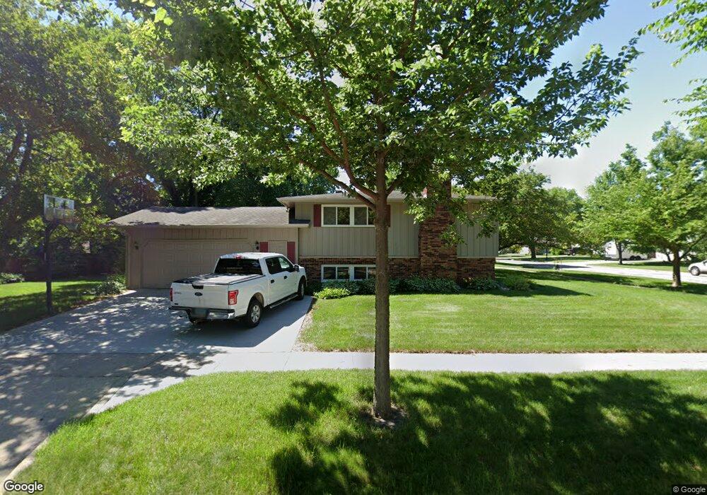 2513 Evergreen Rd N, Fargo, ND 58102 - photo 1