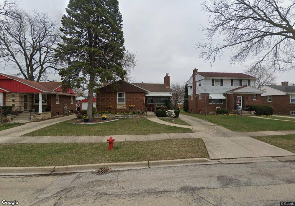 1531 Newcastle Ave, Westchester, IL 60154 - photo 1