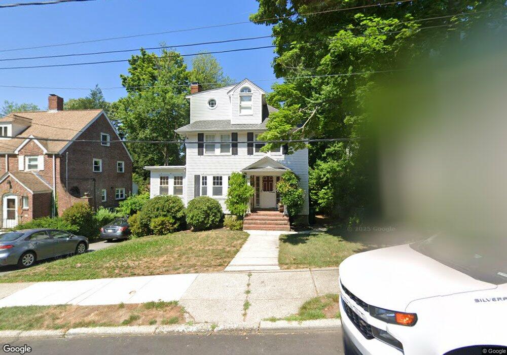 9 Princeton St, Newton, MA 02458 - photo 1