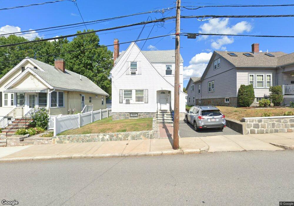 711 Lagrange St, West Roxbury, MA 02132 - photo 1