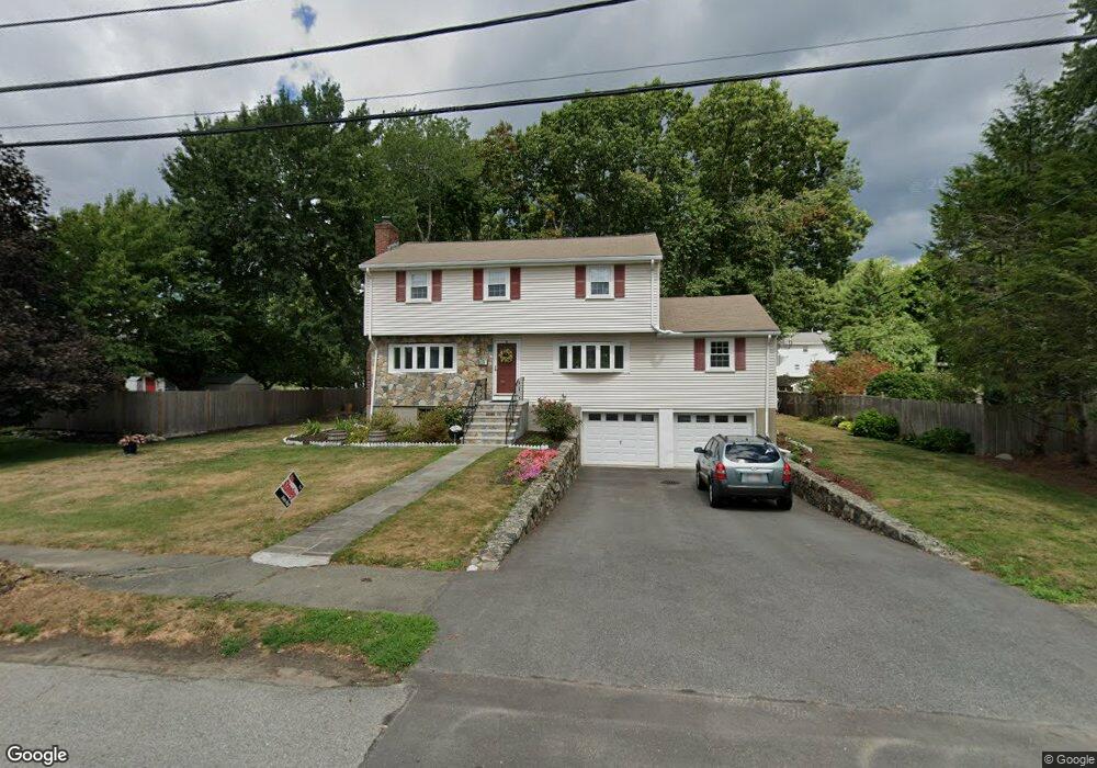 129 Graymore Rd, Waltham, MA 02451 - photo 1