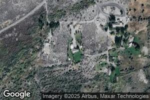 790 Cementery Rd, Lee Vining, CA 93541