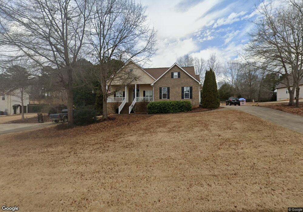 702 Clover Leaf Ct, Locust Grove, GA 30248 - photo 1