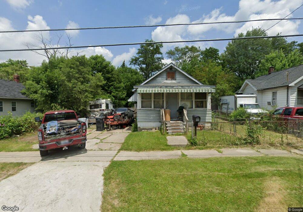 1721 Montana Ave, Flint, MI 48506 - photo 1