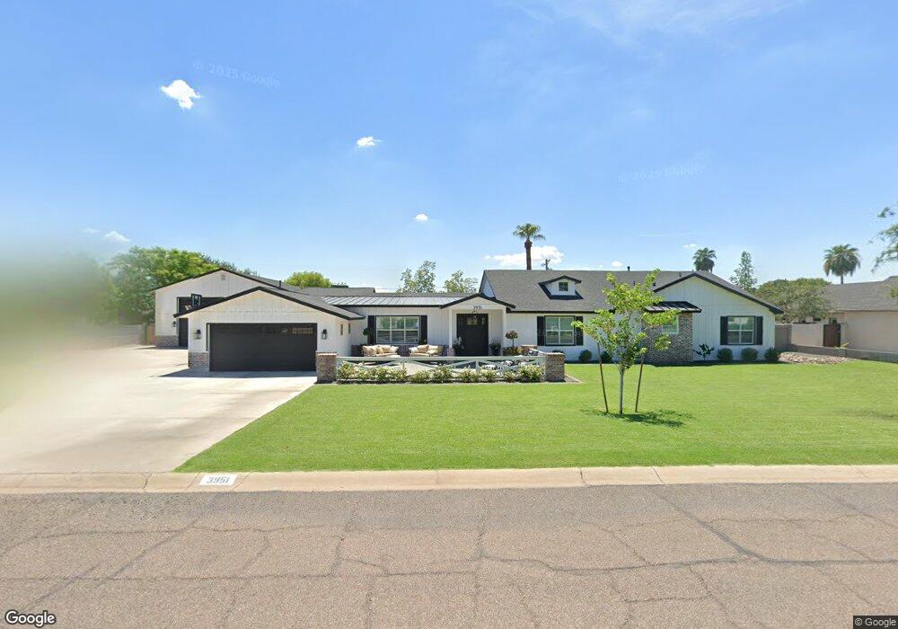 3951 E Montecito Ave, Phoenix, AZ 85018 - photo 1