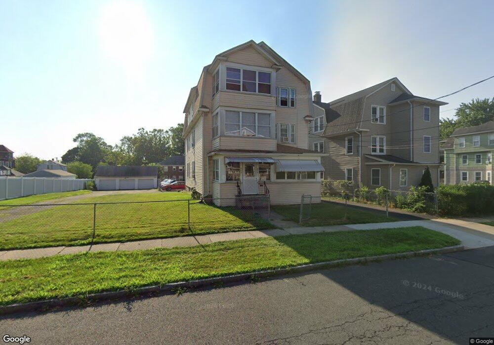 202 S Highland St unit 3, West Hartford, CT 06119 - photo 1