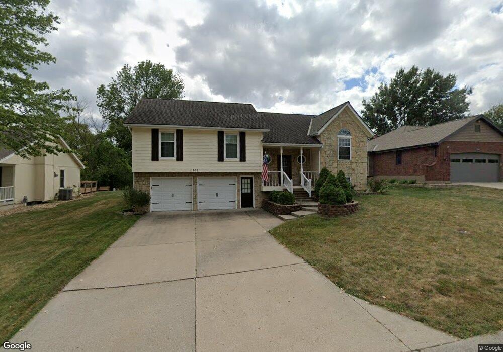 909 SW Georgetown St, Lees Summit, MO 64082 - photo 1