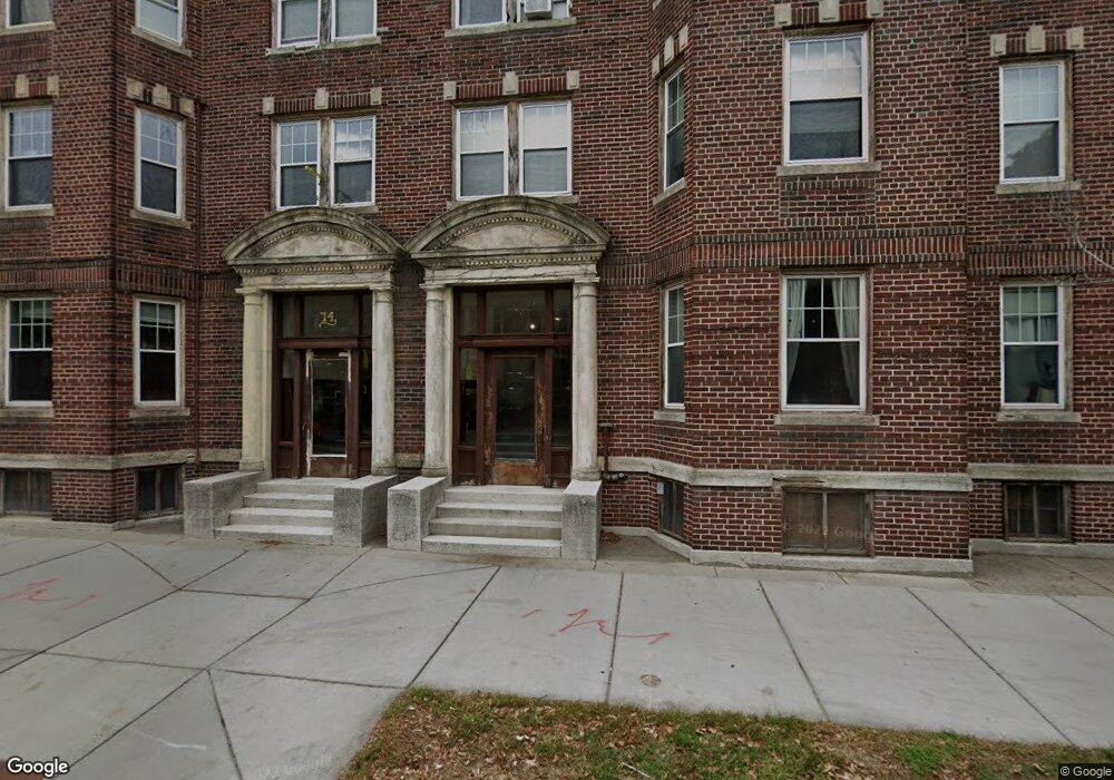 76 Babcock St unit 261, Brookline, MA 02446 - photo 1