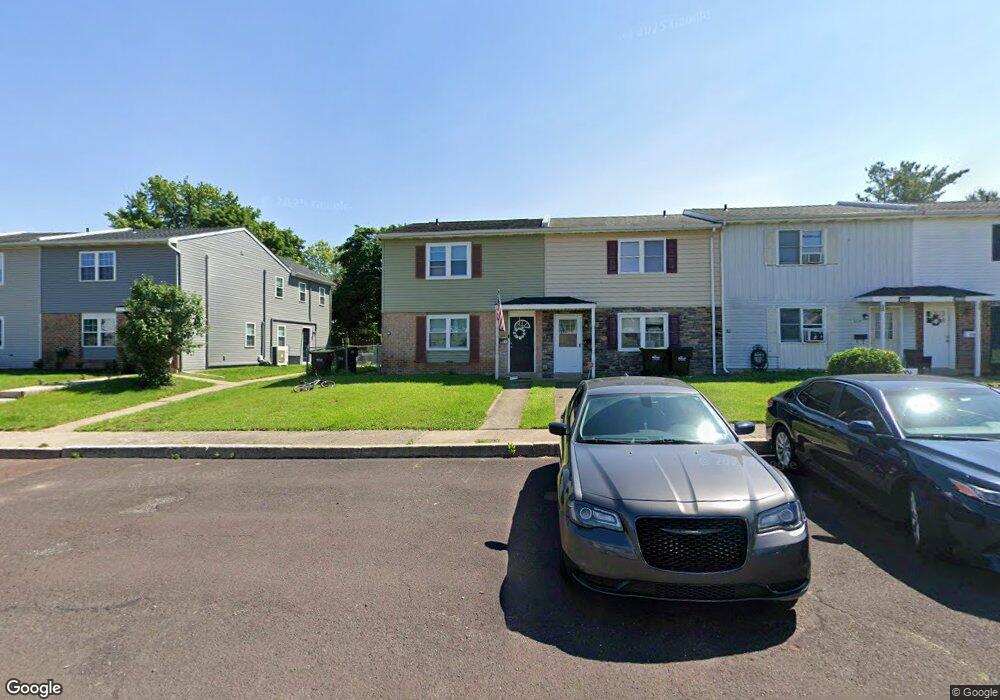 521 Colonial Dr, East Greenville, PA 18041 - photo 1