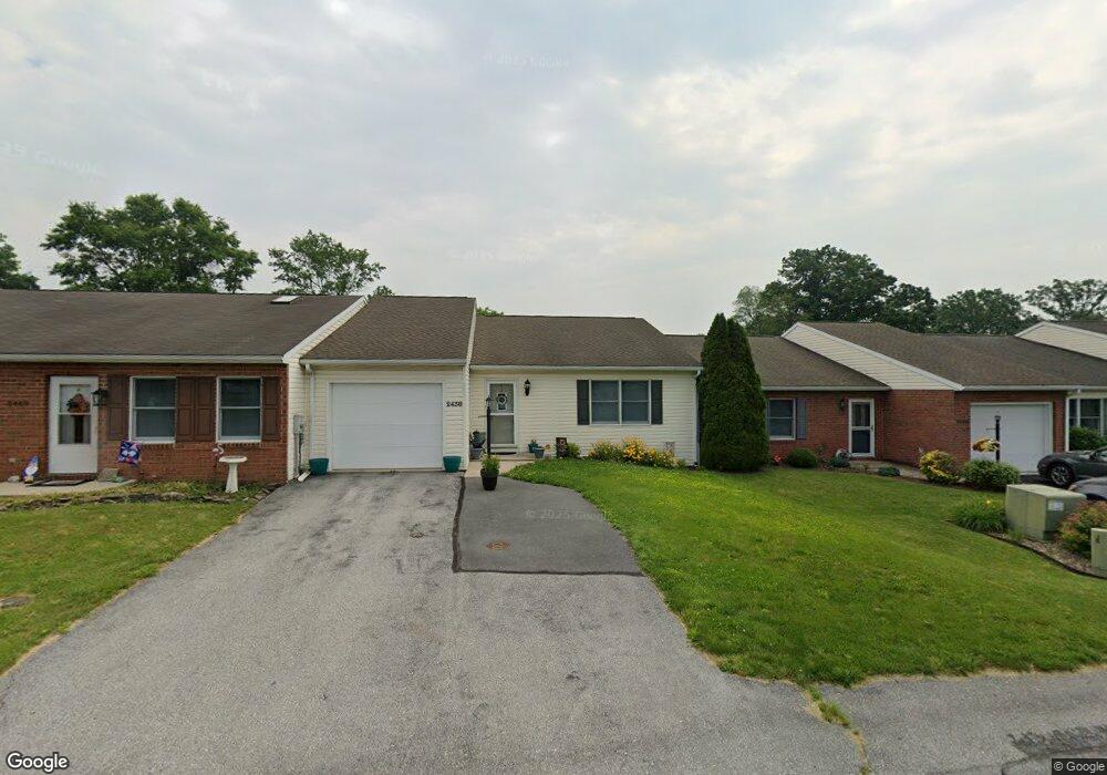 2438 Mccleary Dr, Chambersburg, PA 17201 - photo 1