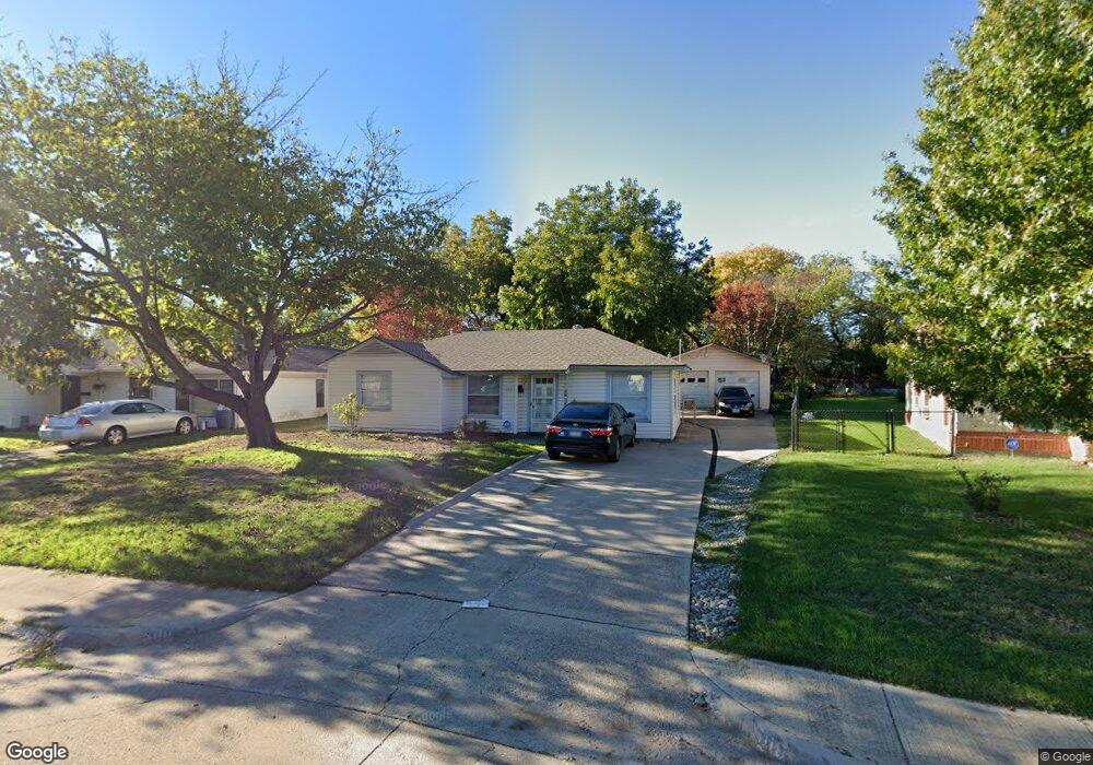 509 Cherokee Trace, Grand Prairie, TX 75051 - photo 1