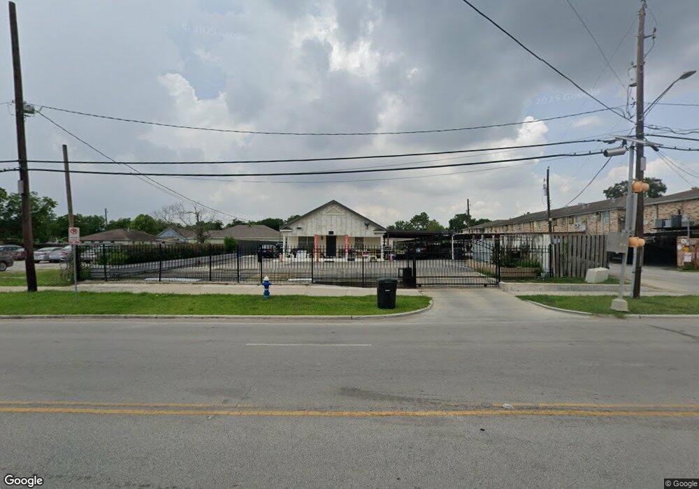 8269 Park Place Blvd, Houston, TX 77017 - photo 1