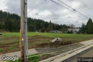 102 D St, Scotts Mills, OR 97375